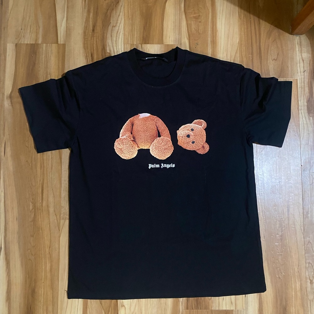 Palm Angels Bear tee shirt.